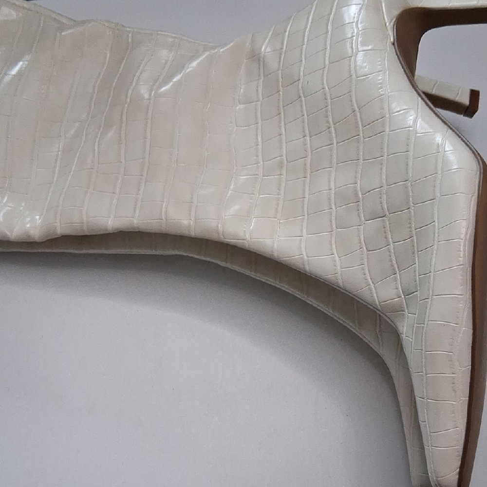 Coconuts by Matisse Ivory Croc Heeled Boots - Picture 6 of 7